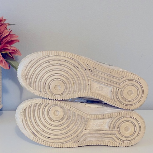 Nike Air Force Size 5Y - Picture 4 of 8